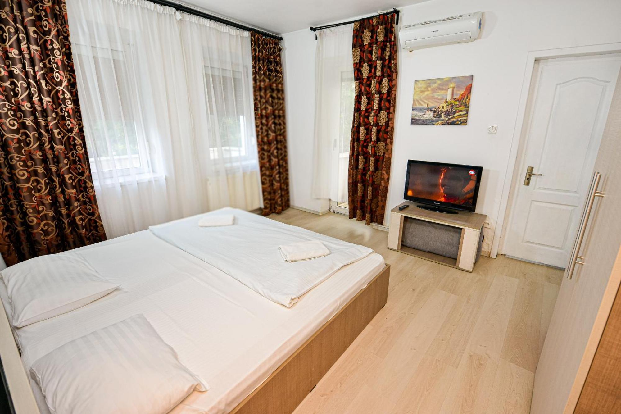The Lincoln Suites - Central Shabbat Friendly Apartments Bükreş Dış mekan fotoğraf