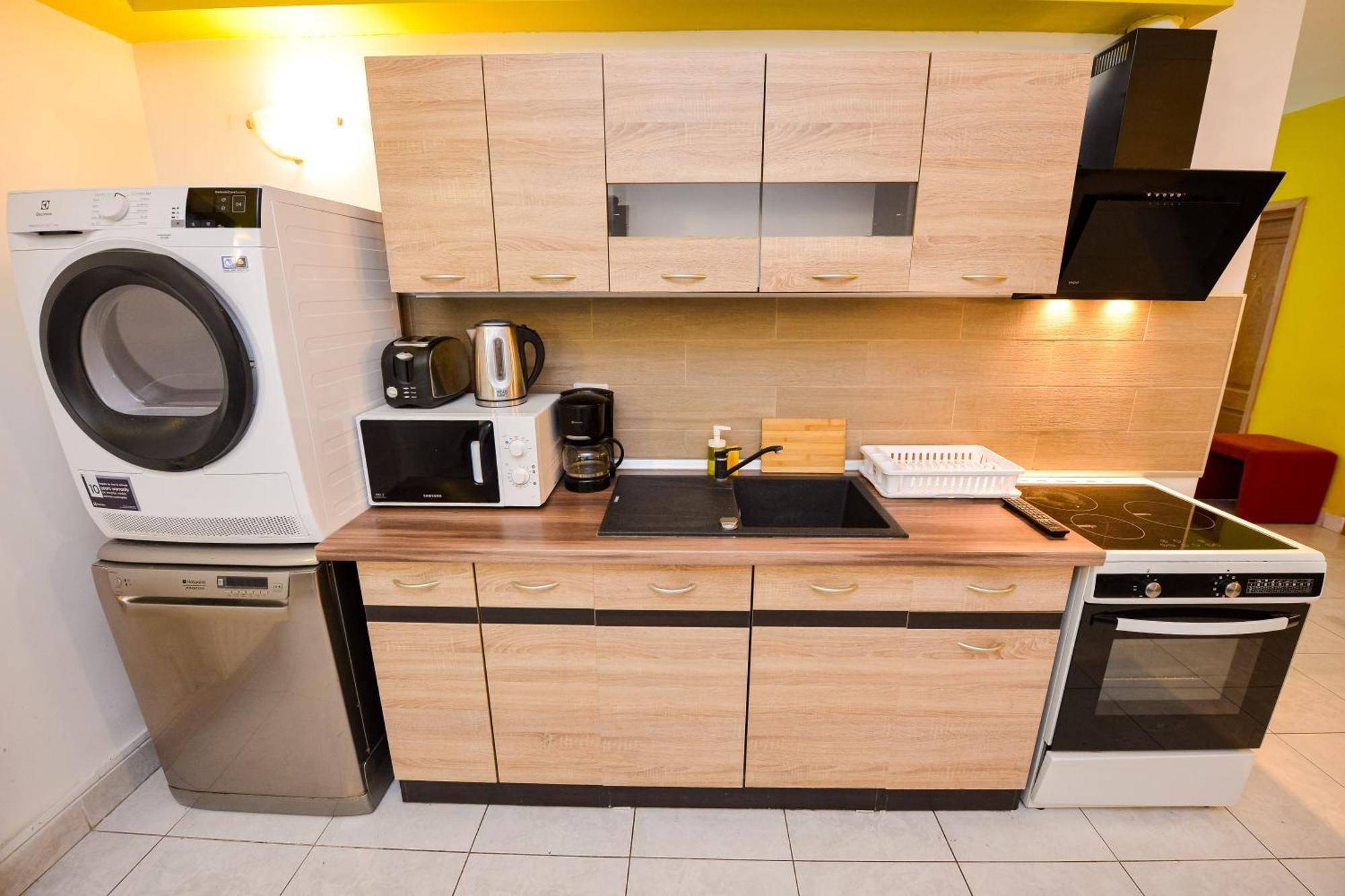 The Lincoln Suites - Central Shabbat Friendly Apartments Bükreş Dış mekan fotoğraf