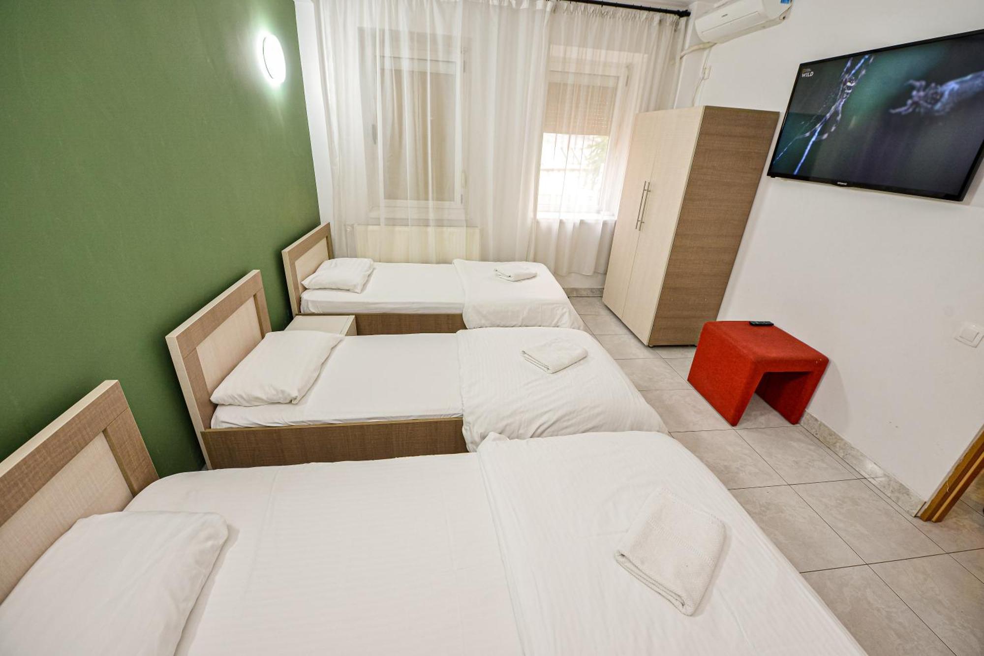 The Lincoln Suites - Central Shabbat Friendly Apartments Bükreş Dış mekan fotoğraf