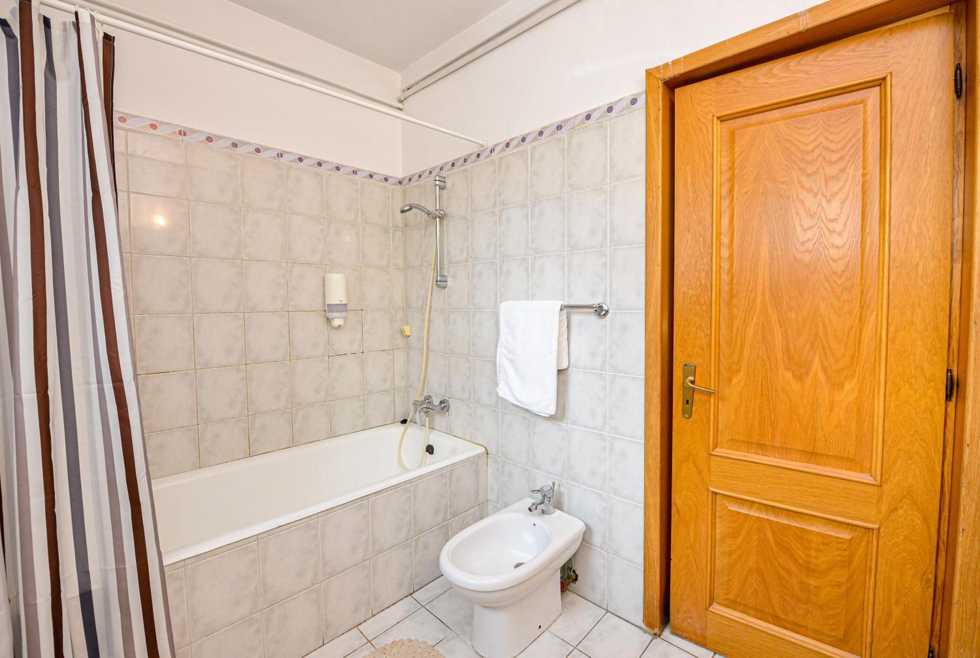 The Lincoln Suites - Central Shabbat Friendly Apartments Bükreş Dış mekan fotoğraf